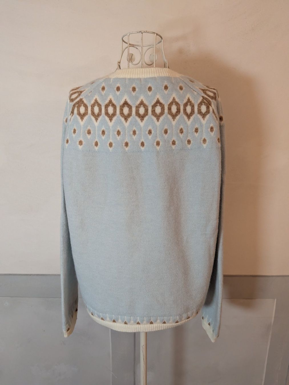 Maglioni & Felpe: Schöner Pulli hellblau / weiss / braun - Grösse L – Usato da Dietfurt venduto da Subforce1853 2