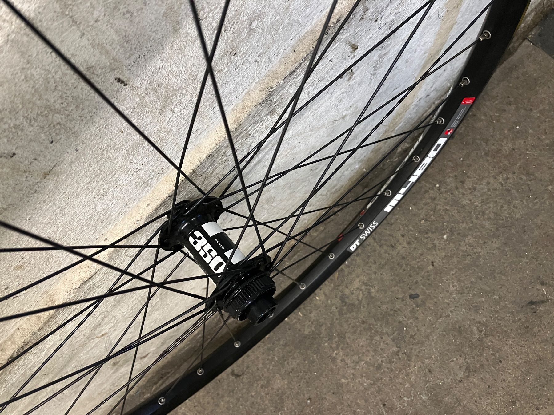 Pneumatici & Ruote complete: neues DT Swiss Laufrad 26" – Nuovo (secondo la descrizione) da Burgdorf venduto da intact-Velowerkstatt 1