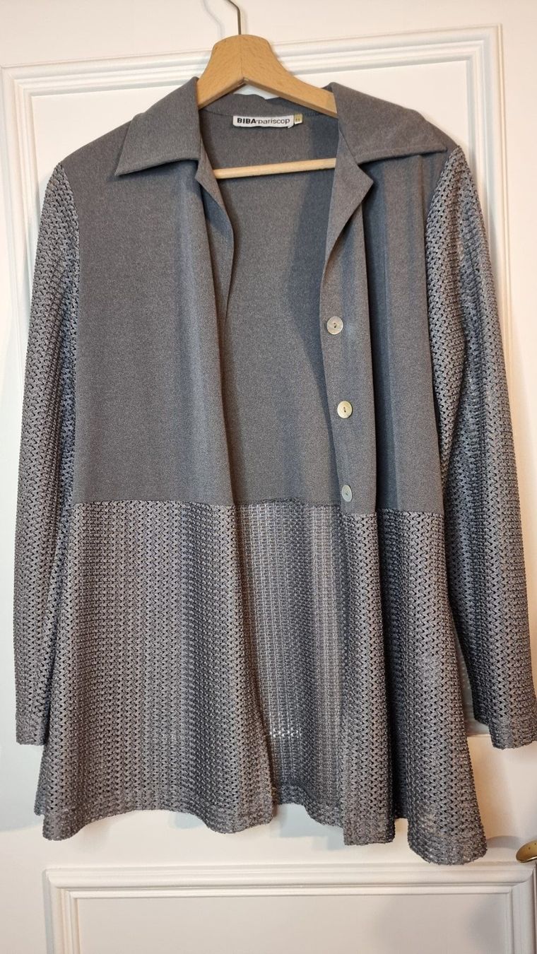 Jacken: Vintage Strickjacke Größe 38/M – Gebraucht aus Wald ZH von Martin79