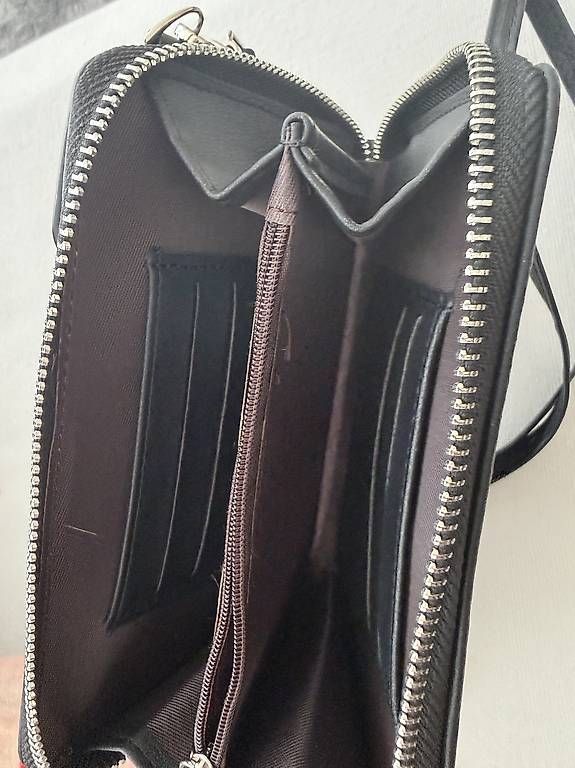 Brieftaschen: Handy-Portmonee  – Gebraucht aus Adliswil von Ursula8102 1