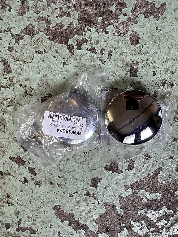 Tutti i ricambio per moto: Tankdeckel für Harley Davidson – Usato da Zürich venduto da roadragebooking