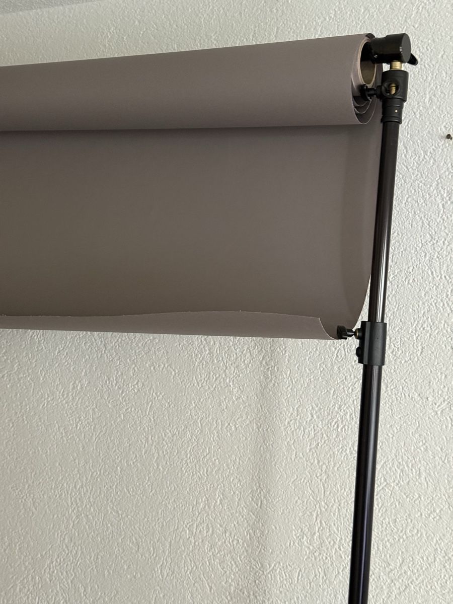 Altri Accessori: Photoflex Hintergrundsystem 2.72m mit 2 Rollen Grau  – Usato da Steffisburg venduto da com_tg29 2