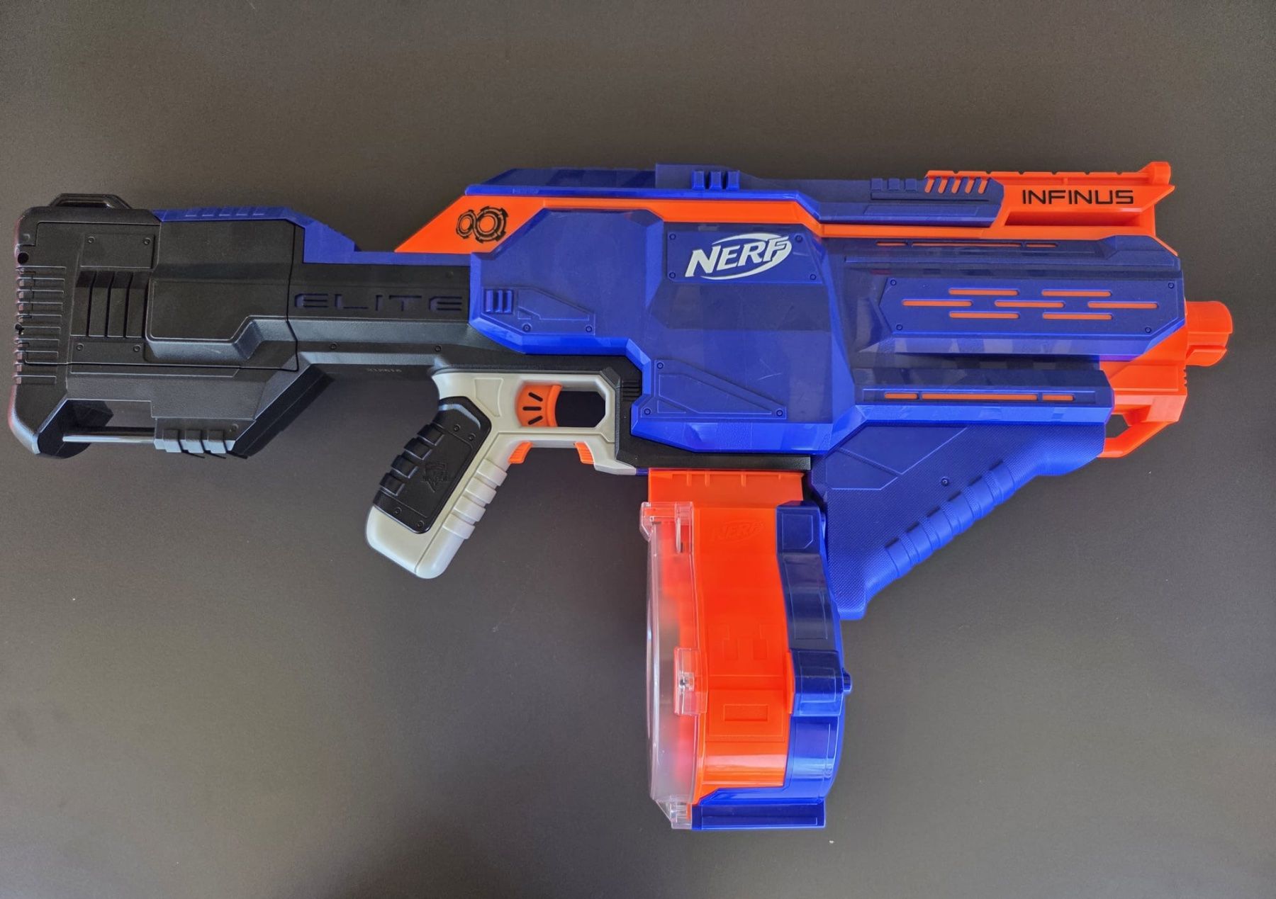 Nerf Jouets: NERF Guns gebraucht – D'occasion à Thun par Waggis02 1