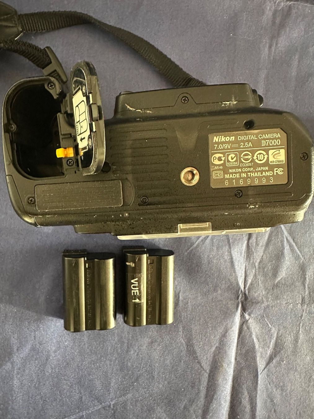 Nikon Kamera: Nikon D7000 Spiegelreflexkamera mit Objektiv – Gebraucht aus Liestal von FuV01 3
