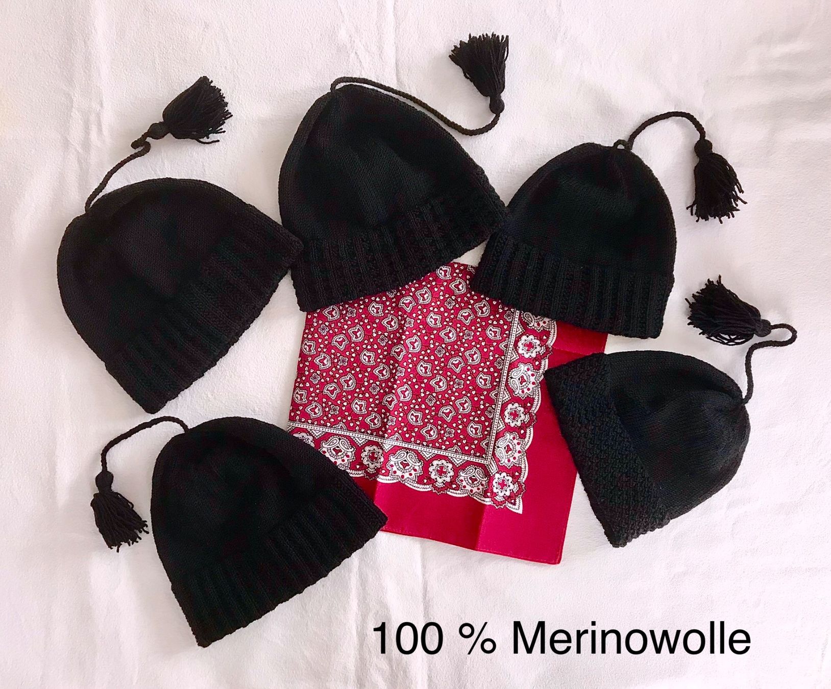 Altro in  Abbigliamento & Accessori: Zöttelichappe, Zipfelmütze, handgestrickt – Nuovo e nell'imballaggio originale da Engelburg venduto da rautibus 1
