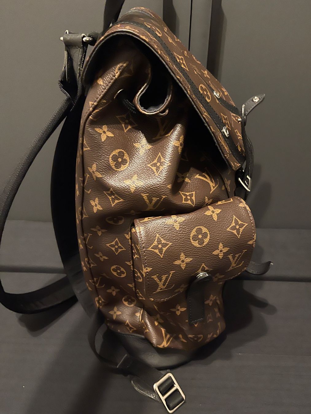 Louis Vuitton Rucksäcke: Louis Vuitton Monogram LV Christopher Backpack – Gebraucht aus Rümlang von ohsnapiiitzme2 2