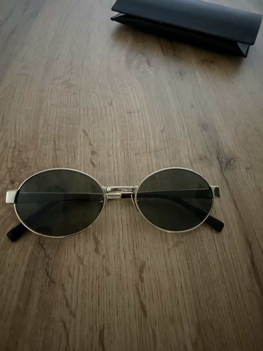 Saint Laurent Lunettes & Verres: Sonnenbrille Saint Laurent – D'occasion à Zürich par Gocemk 3