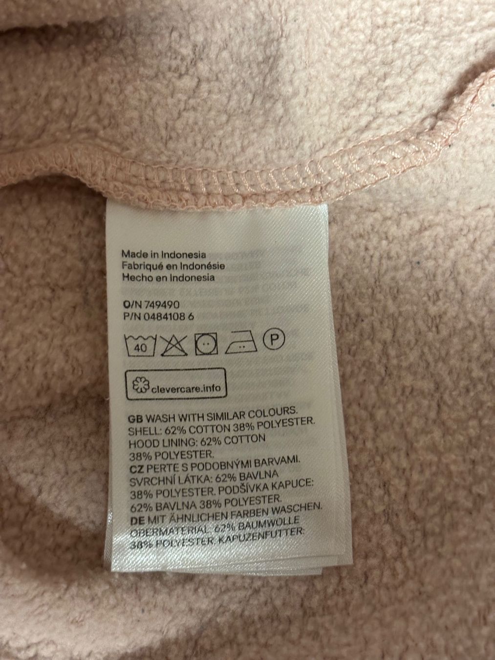 Pullover & Sweatshirts: Kapuzenpulli rosa L – Gebraucht aus Kesswil von Branca-01 5