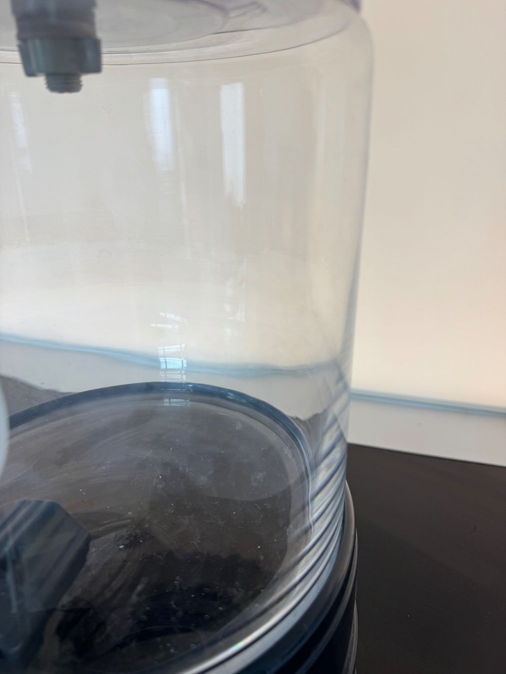 Sanitari: Acala Wasser Standfilter mit Glasbehälter – Usato da Kilchberg ZH venduto da dongxi 2