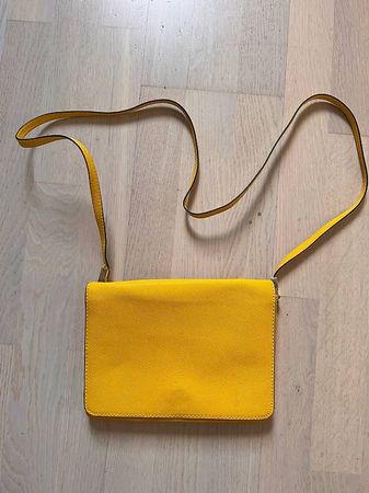 Gelbe Zara Tasche