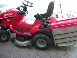 Honda Rasentraktor HF2417