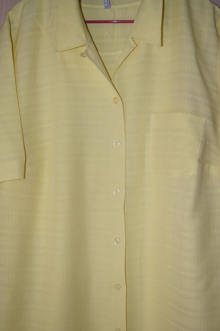 Camicette: Bluse und Top Gr. 50 – Usato da Luterbach venduto da Eggenschw5 1