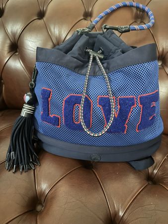 Sac seau Tory Sport "Love" bleu marine - comme neuf!