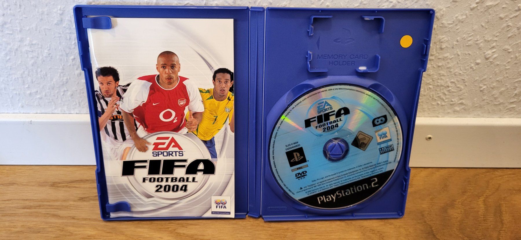 Sony Giochi: PS2 - Fifa Football 2004 – Usato da Münsingen venduto da Heroism2010 2