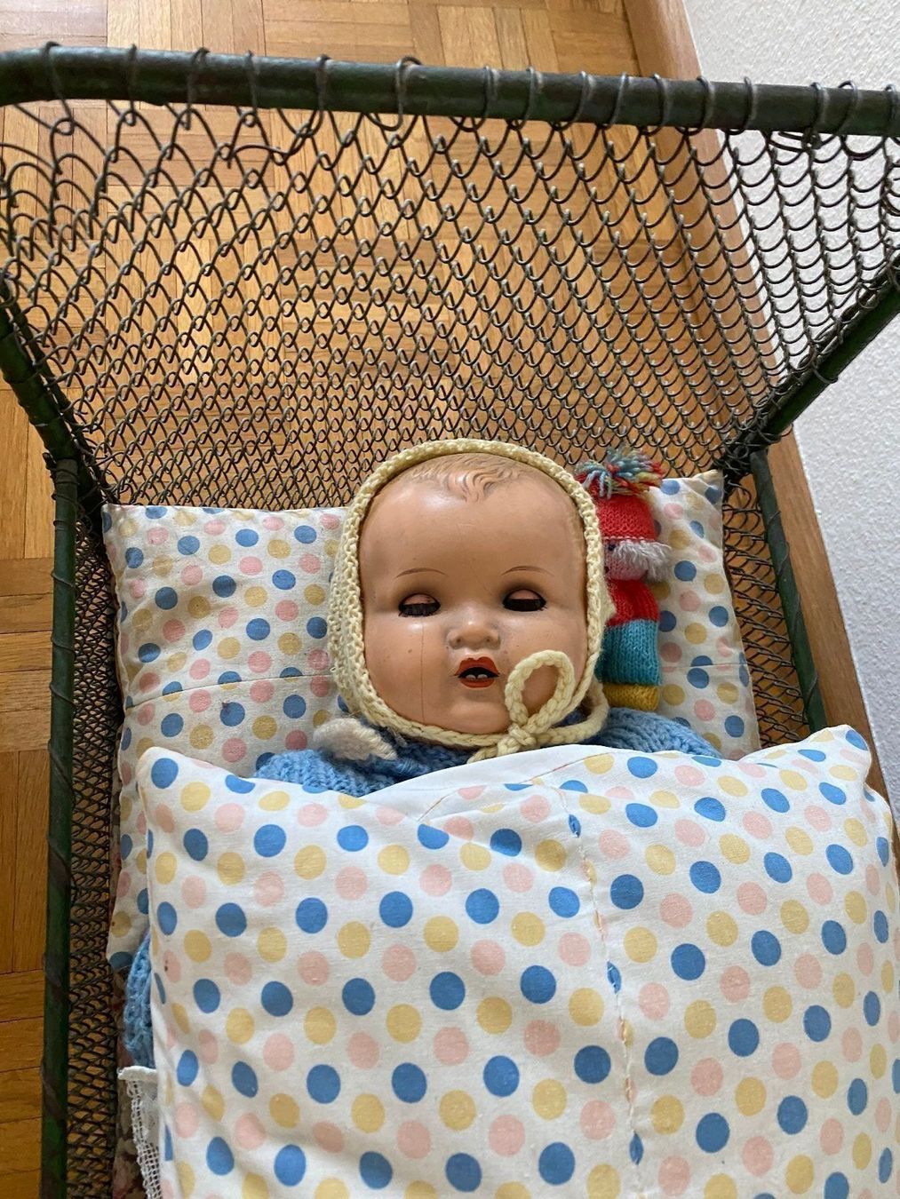 Bambole: Puppe mit Bett – Usato da Richterswil venduto da Ninodp 1