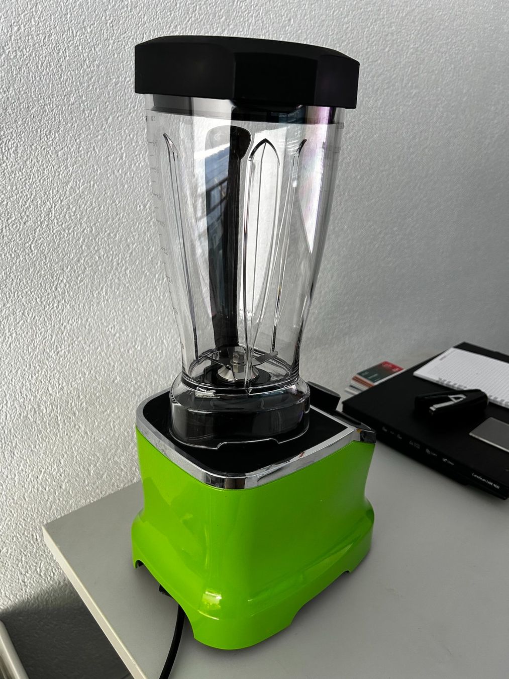 Novis Küchengeräte: NOVIS ProBlender 880L grün – Neu (gemäss Beschreibung) aus Reckingen VS von Melando 1