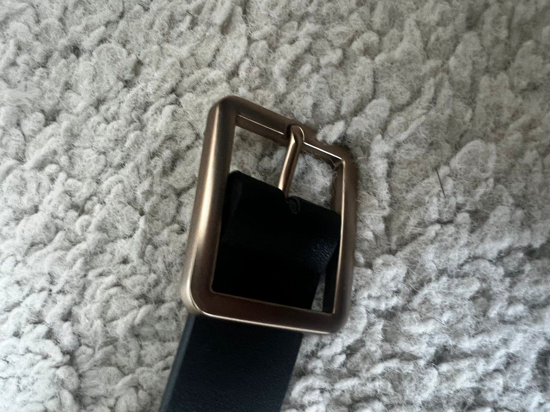 Gürtel: Goelia Gürtel schwarz / Mattgold – Gebraucht aus Zürich von lexi_alex 2