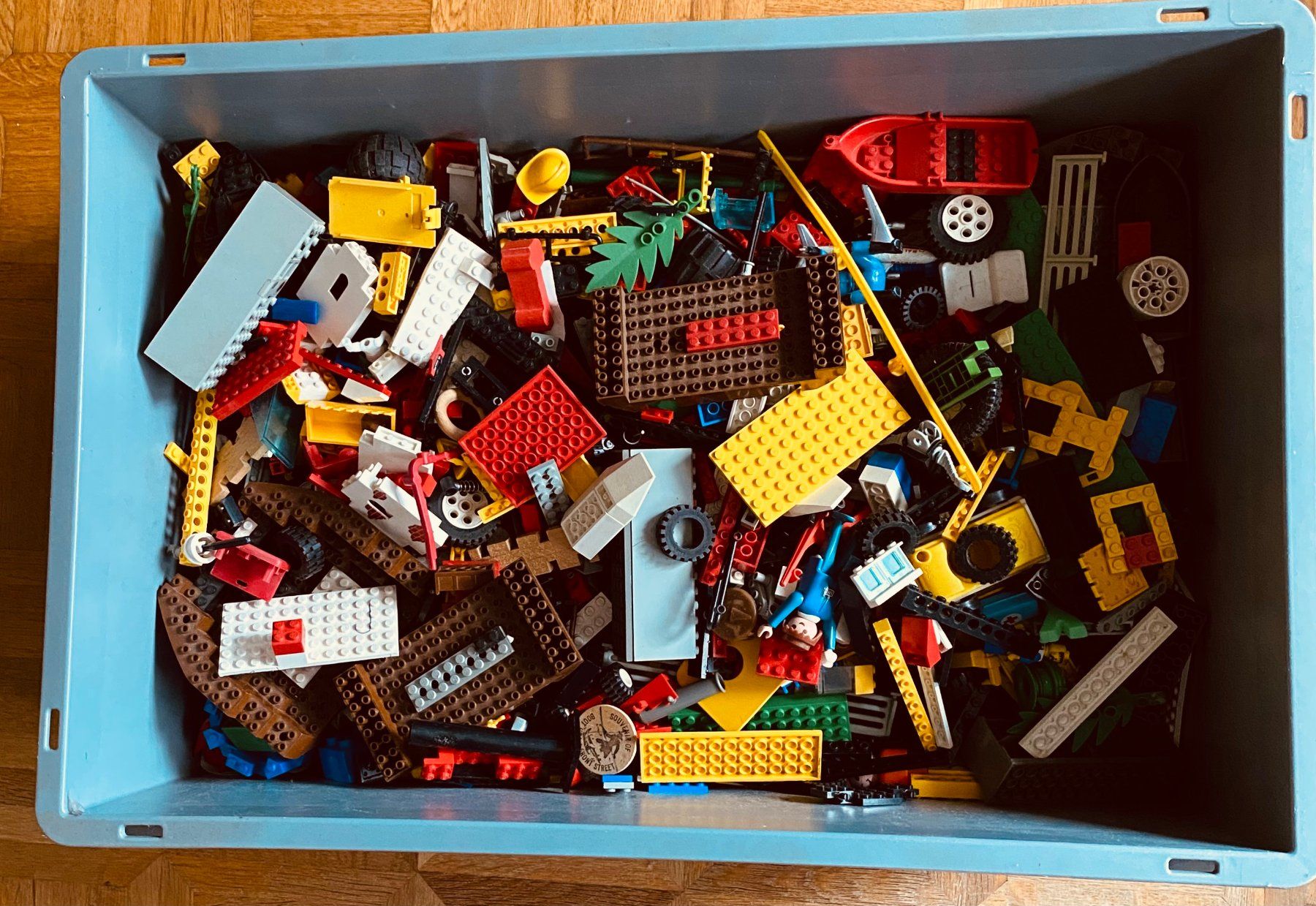 Lego Spielzeuge: grosse Sammlung Lego – Gebraucht aus Küsnacht ZH von hgr_pfw2