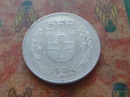 5 Fr. 1994  ??? (Offenes Hemd) / (chemise ouverte) ????