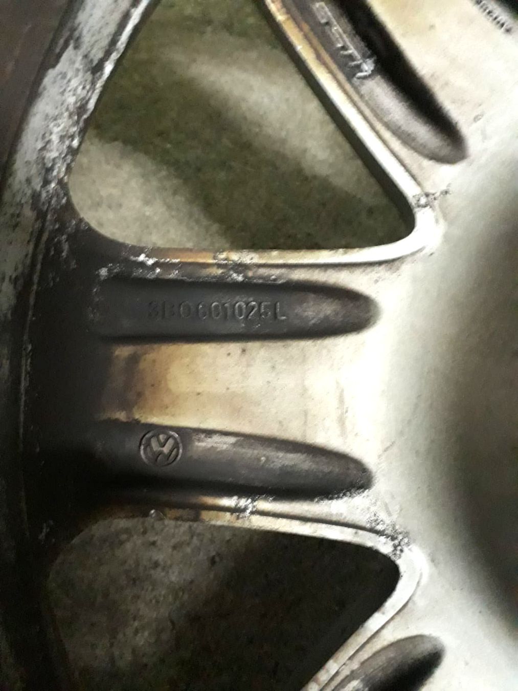 Volkswagen Cerchioni: VW Alufelgen 7Jx16 – Usato da IBACH venduto da NATELLA 1
