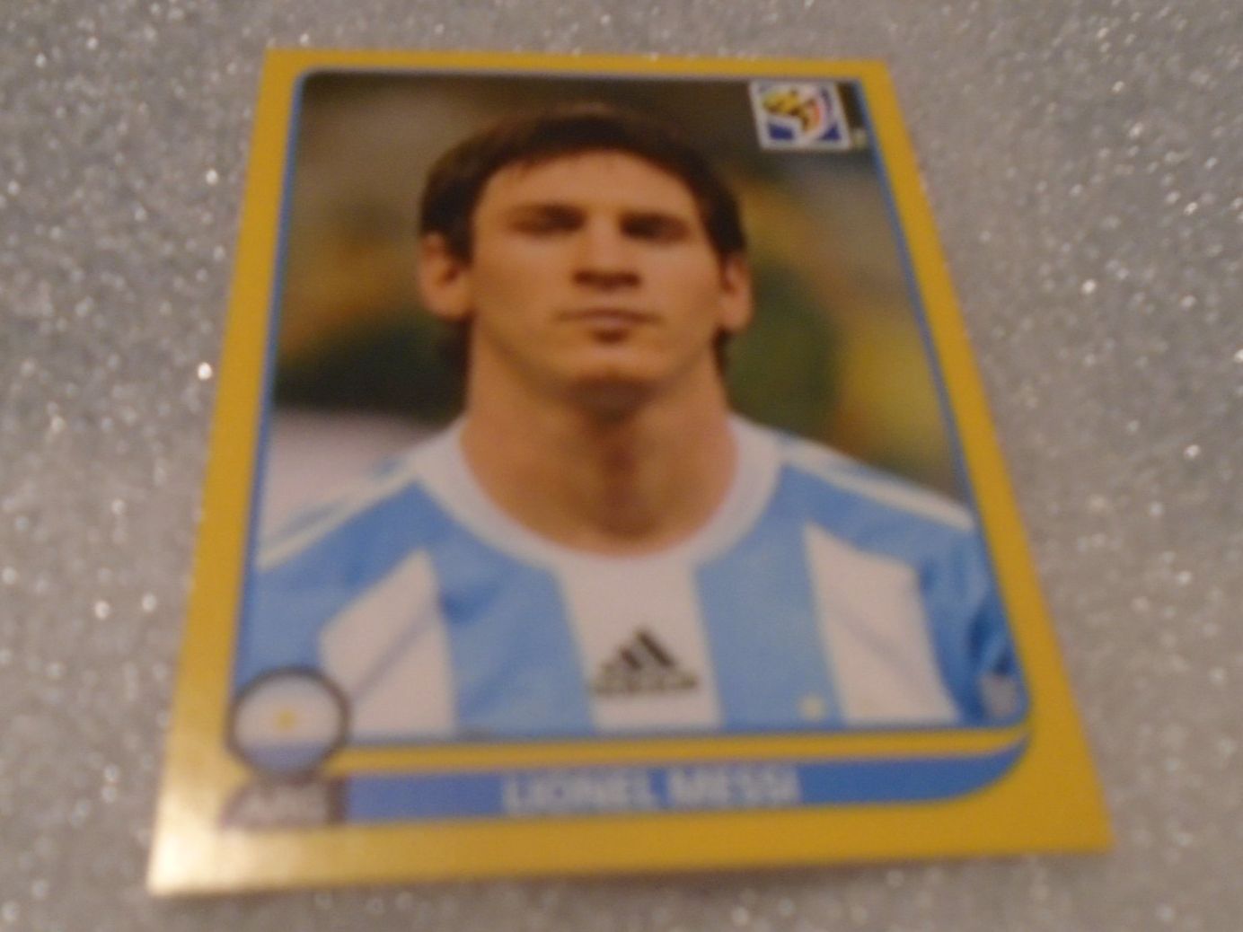Panini Sammelbilder & Trading cards: 1 Panini  Lionel Messi WM 2010 Südafrika Schweizer Version – Gebraucht aus Winterthur von Beli2000