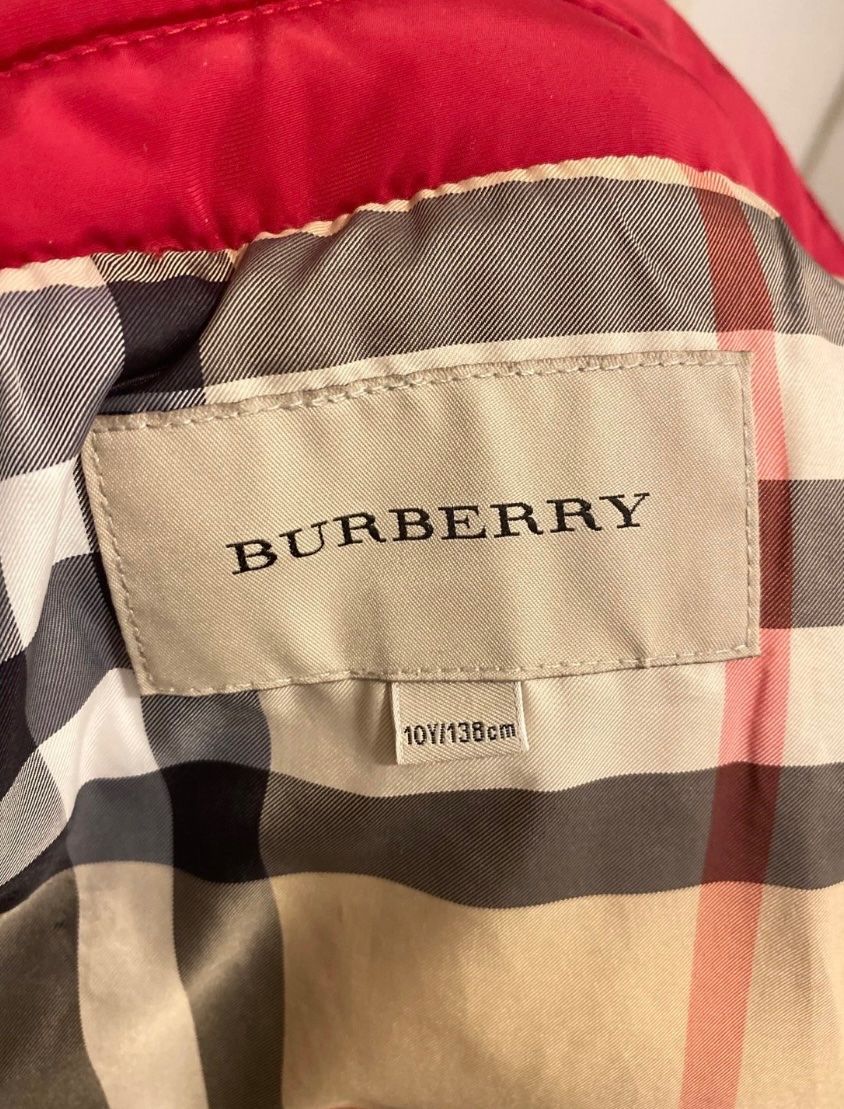 Burberry Jacken & Mäntel: Burberry 138/10 ans – Gebraucht aus Meyrin von Pretty2000 1