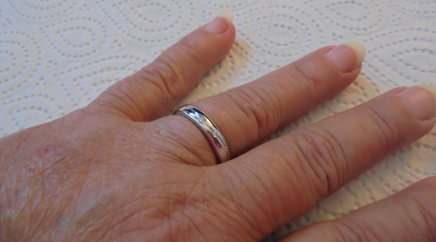 Bagues: Echtschmuck: Brillant-Silberring mit 3 Diamanten 17/53 – Neuf (Voir description) à Zuchwil par maumauchi 9