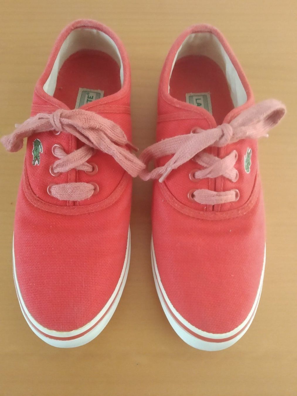 Lacoste Damenschuhe: La coste Schuhe 37 – Gebraucht aus Münchenbuchsee von Cori1968