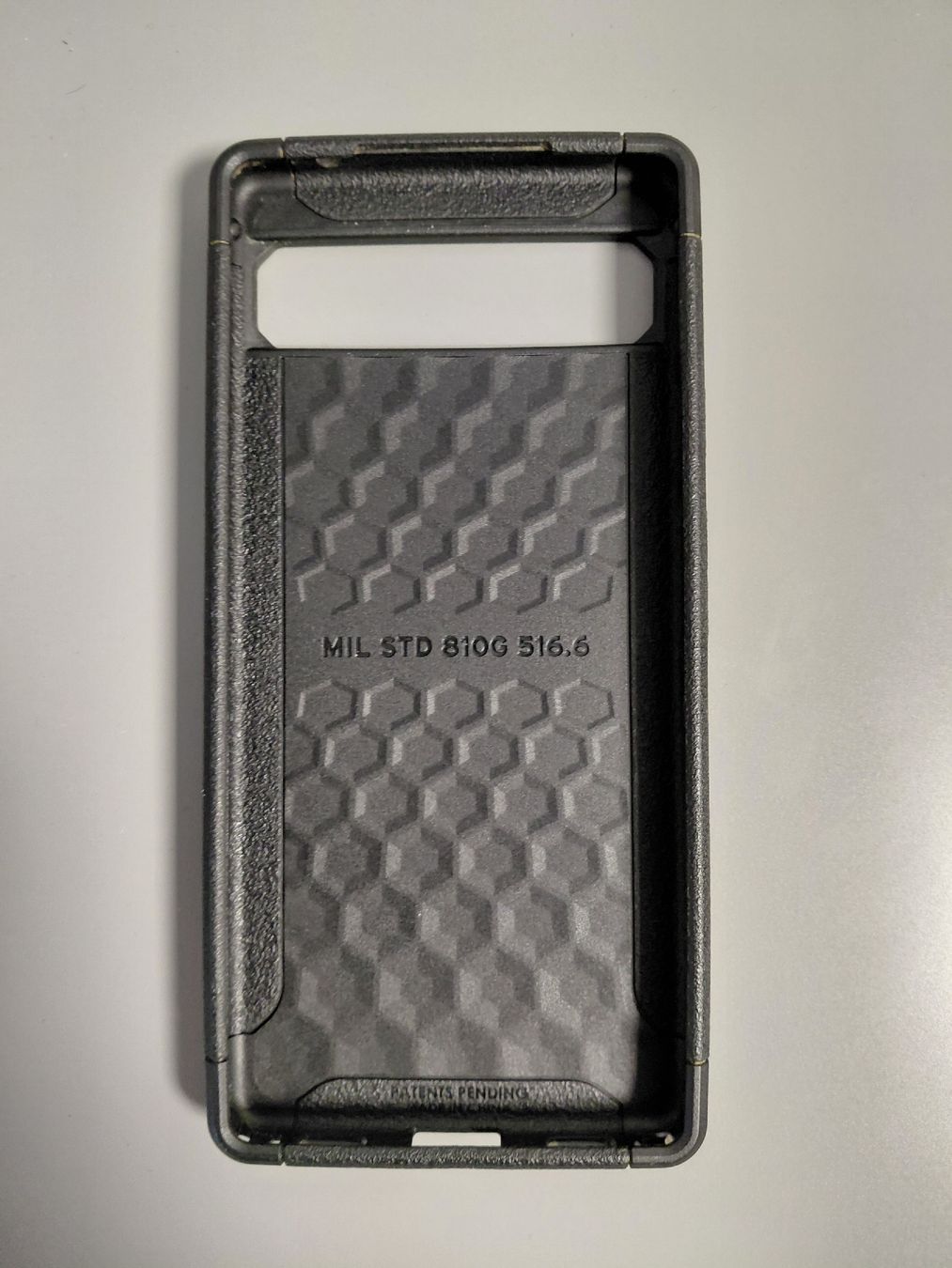 Coques & Protection écran: UAG Schutzhülle Google Pixel 6a – D'occasion à Wil SG par Studi_123 1