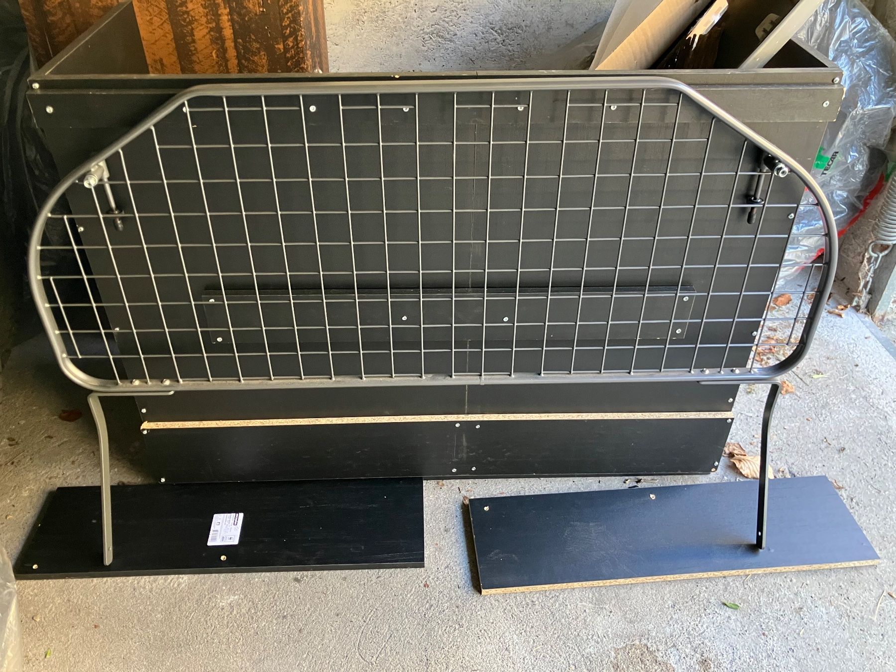 Accessori per altri veicoli: Land Rover Discovery 5 Hundegitter – Usato da Thun venduto da Oliverluca12