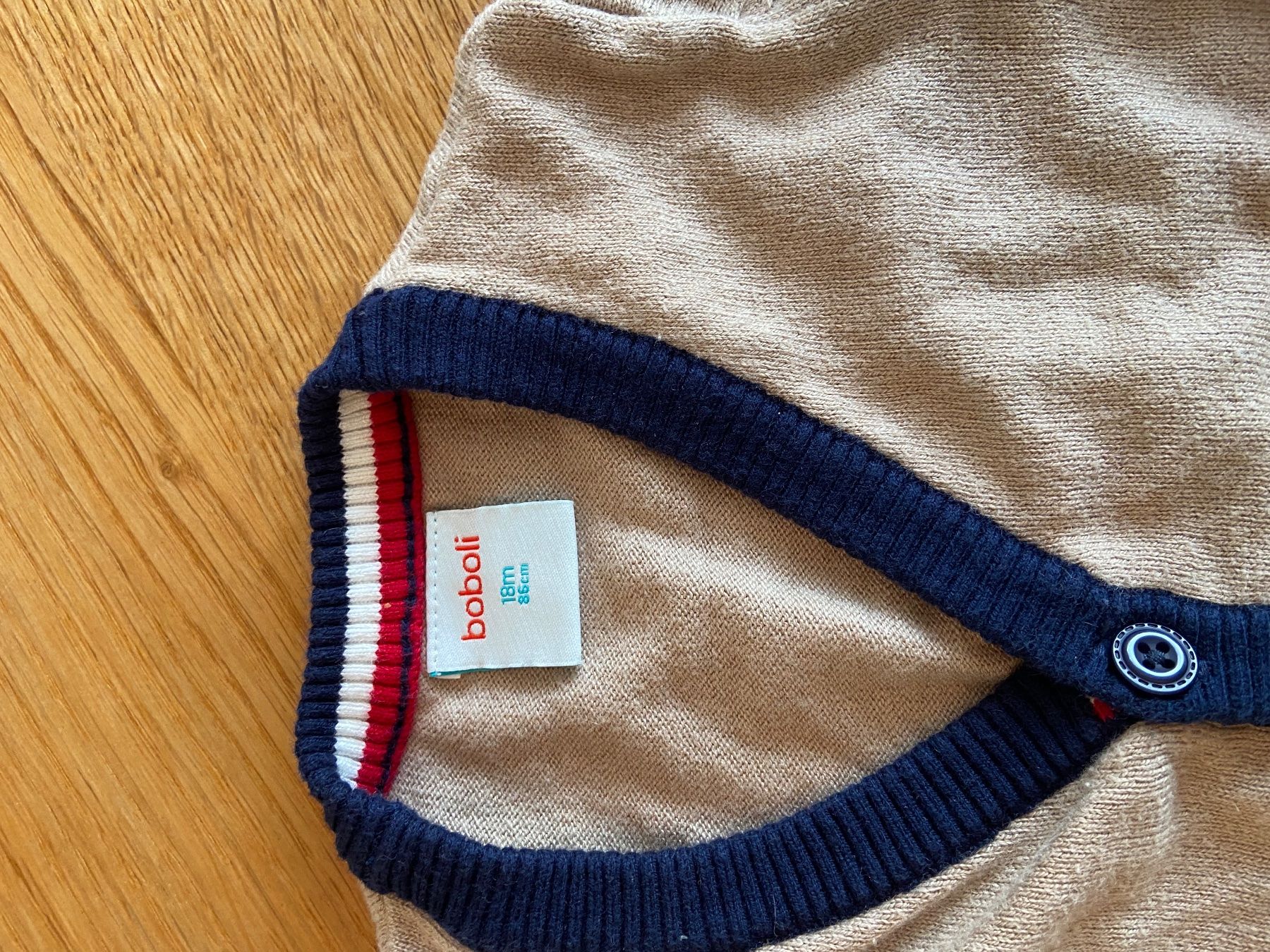 Maglioni & Felpe: Boboli Pullover / Jacke Gr 86 - neuwertig – Usato da Zollikerberg venduto da Boston1981 3
