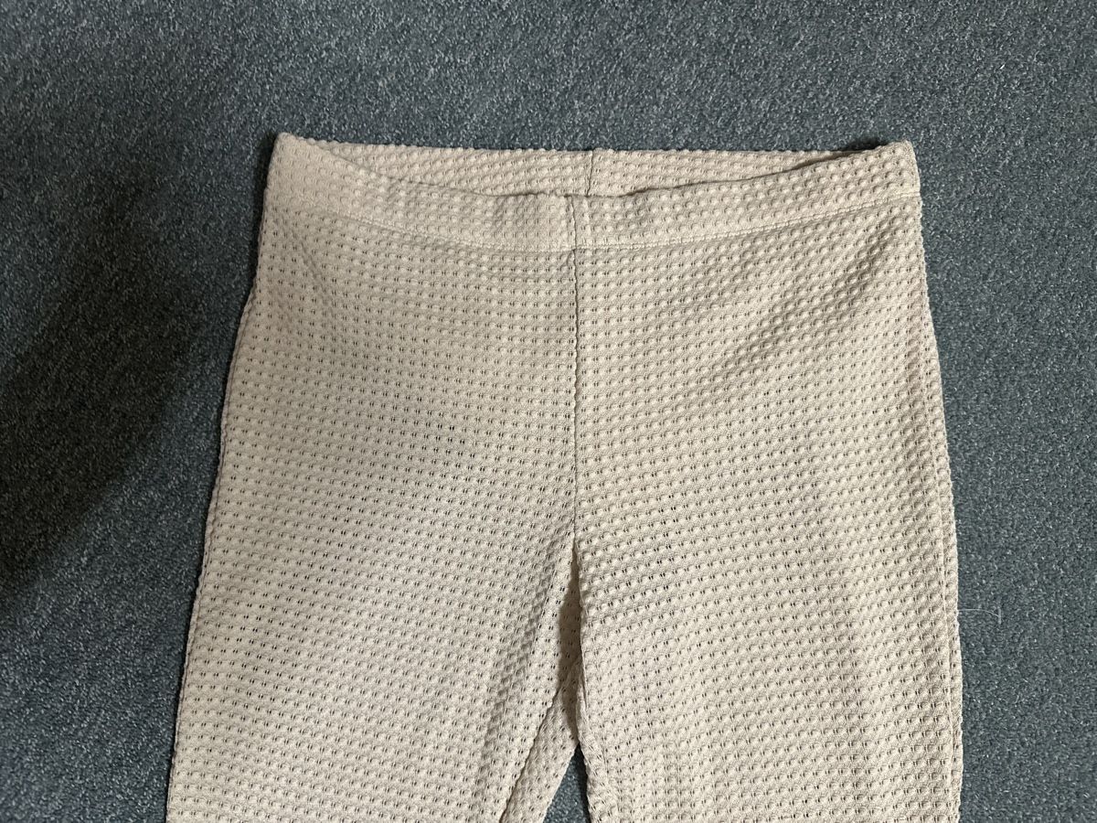 H&M Pantalons: Strandhose beige Gr M – Neuf (Voir description) à Baltschieder par YmroBe 1