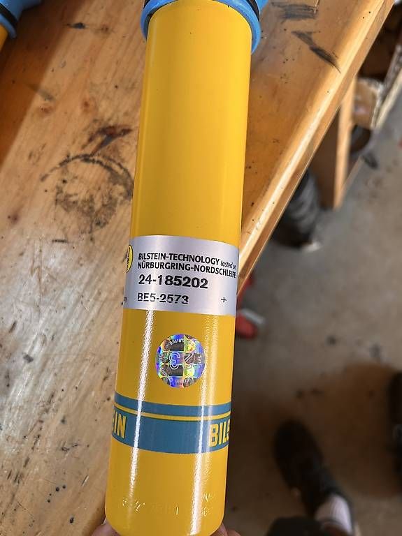 Alle Autoersatzteile: Stossdämpfer Bilstein Vorne Ford V8 – Gebraucht aus Ebnat-Kappel von mic_2pwc 1
