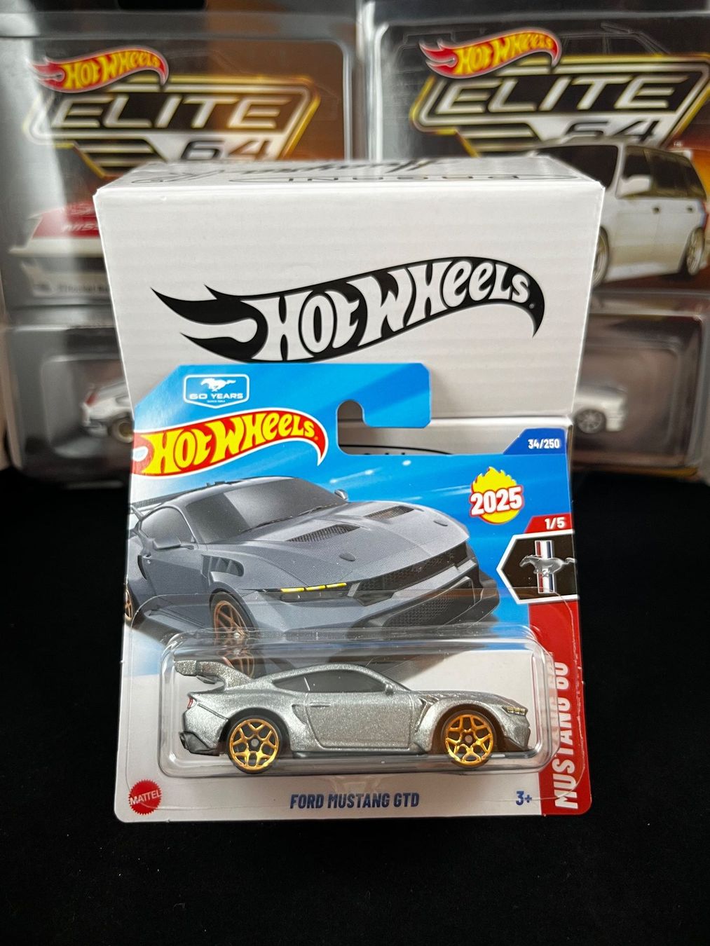 Hotwheels Cars Ford Mustang GTD - Mustang 60th 1/5 - JBB93 - Short