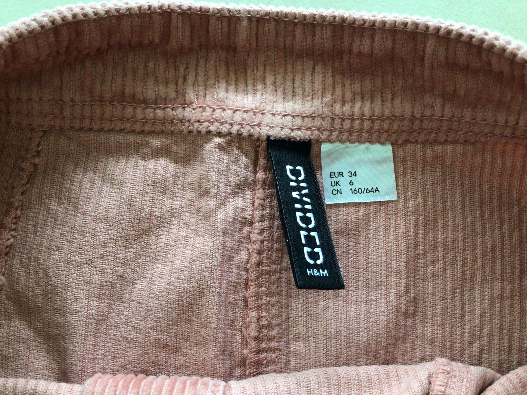 H&M Gonne: Cordrock Gr. 34 H&M Divided – Usato da Frauenfeld venduto da Stehojen 2