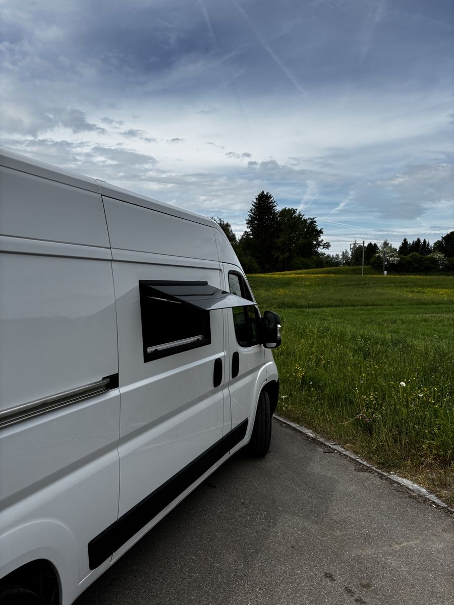 Opel Nutzfahrzeuge: Opel Movano – Gebraucht aus Hombrechtikon von myownbikes 1