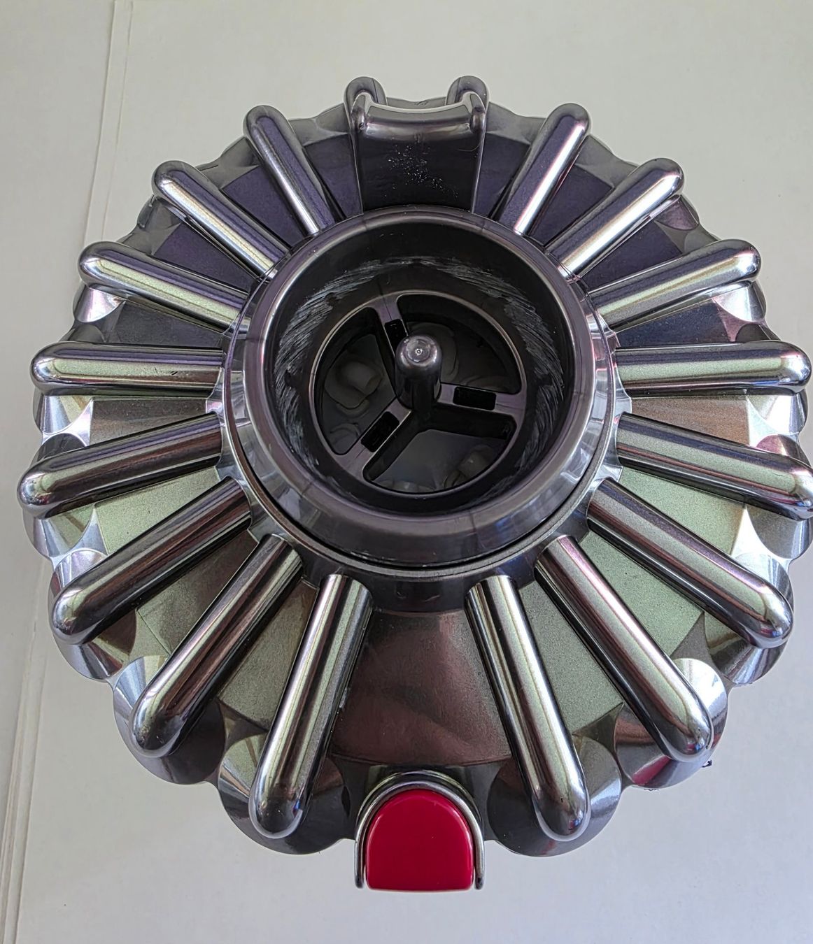 Dyson Aspirapolveri & Accessori: Refresh Dyson DC52 Zyklon Staubsauger Ball Ersatzteil – Usato da Stein SG venduto da nxr_vzv9 2
