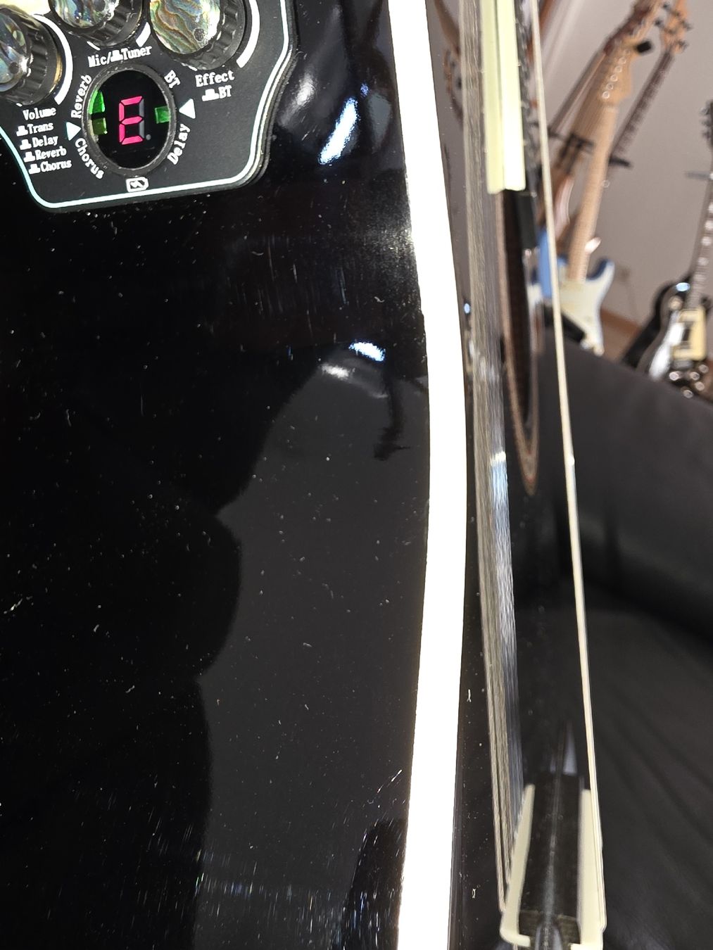 Strumenti musicali: Custom Trans -Acoustic Klassische Gitarre Schnäppchen – Nuovo (secondo la descrizione) da Schuepfheim venduto da Guttime 4