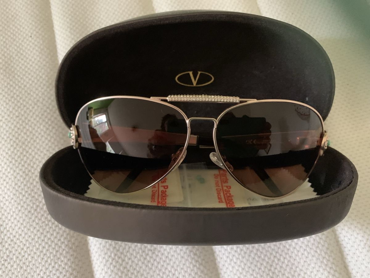 Occhiali & Lenti: Sonnenbrille Valentino – Nuovo (secondo la descrizione) da zürich venduto da Josmon