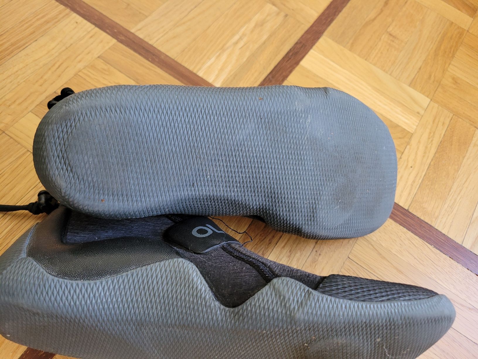 Herrenschuhe: Wasserschuhe Segelschuhe von Olaian Gr. 37 / 38 – Gebraucht aus Genève von inu_ln6m 3
