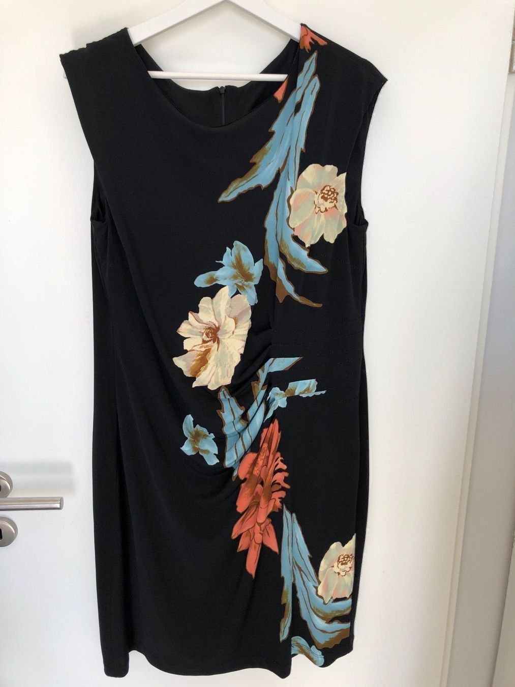 Vestiti: Kleid Sommerkleid eng anliegend – Nuovo (secondo la descrizione) da magden venduto da maikik