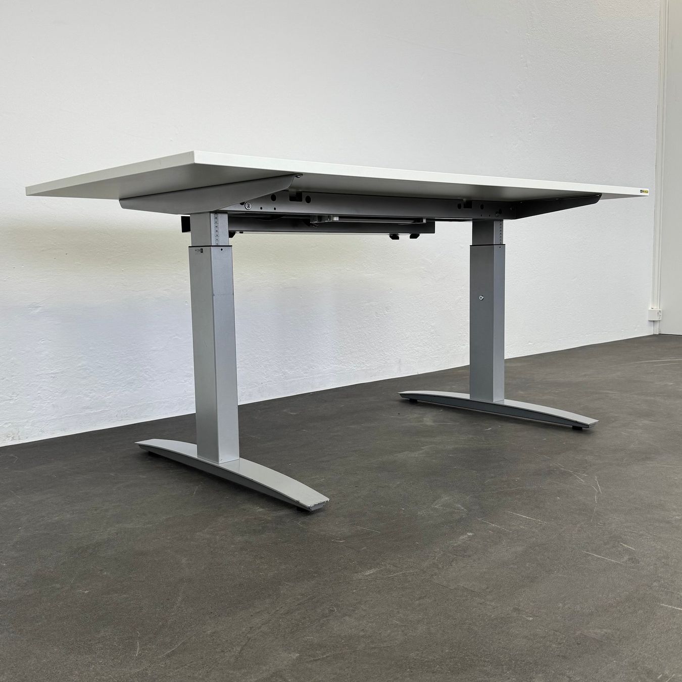 Sitag Tavoli: Sitag Active Besprechungstisch – Usato da Schönenwerd venduto da mcofficeshop 7