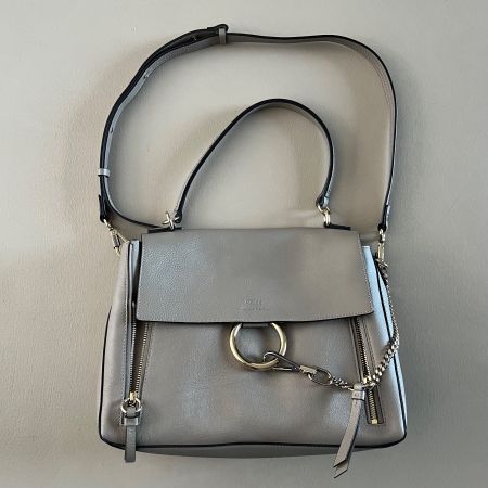 CHLOÉ Faye Day Tasche 🩶