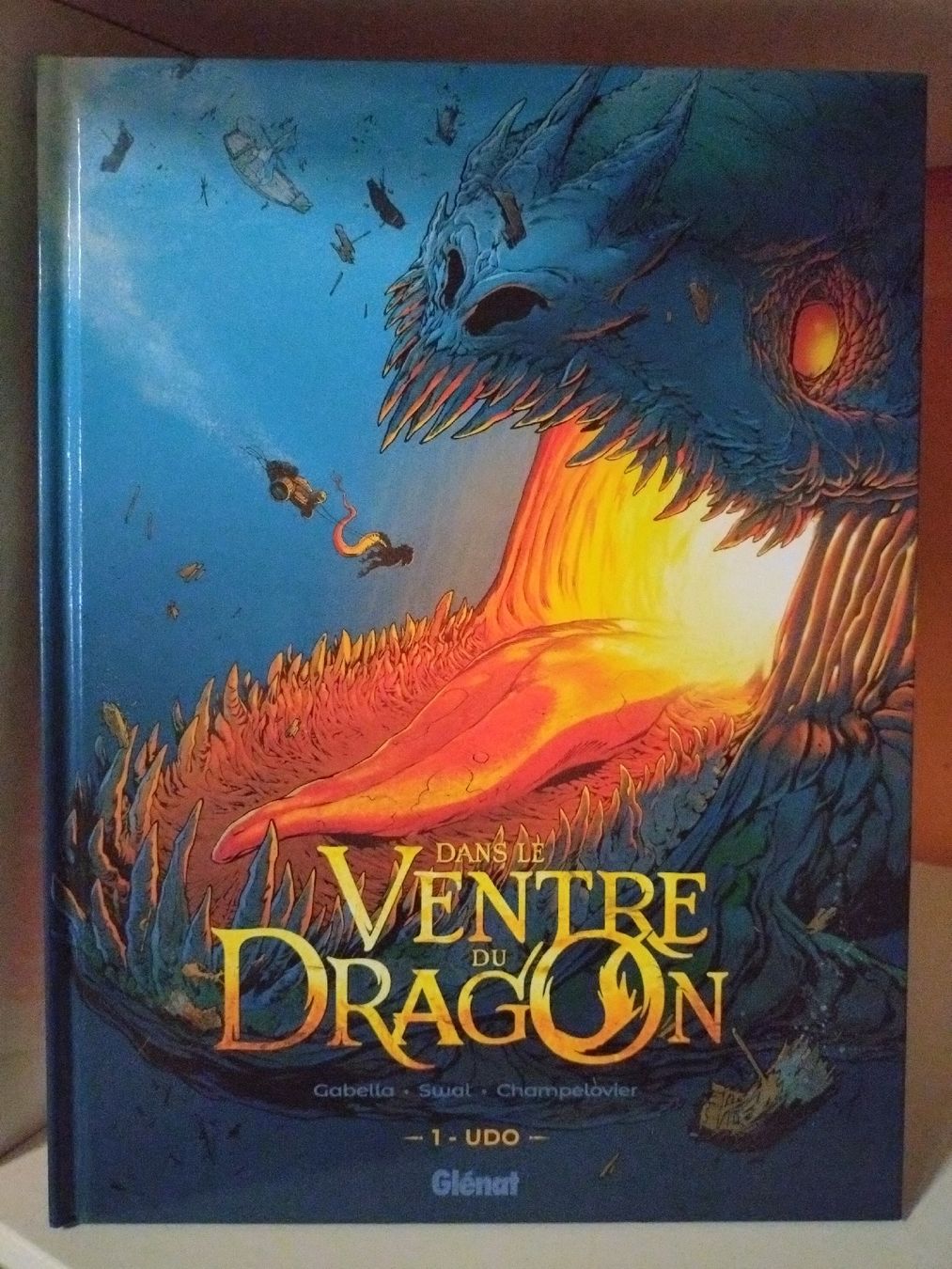 Fumetti: BD "Dans le Ventre du Dragon" T1, Glénat, comme neuf – Usato da Farvagny-le-Grand venduto da LaCaverne