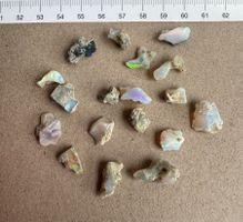 Opale aus Welo Mine Aethiopen Splitter roh unbehandelt  Opal