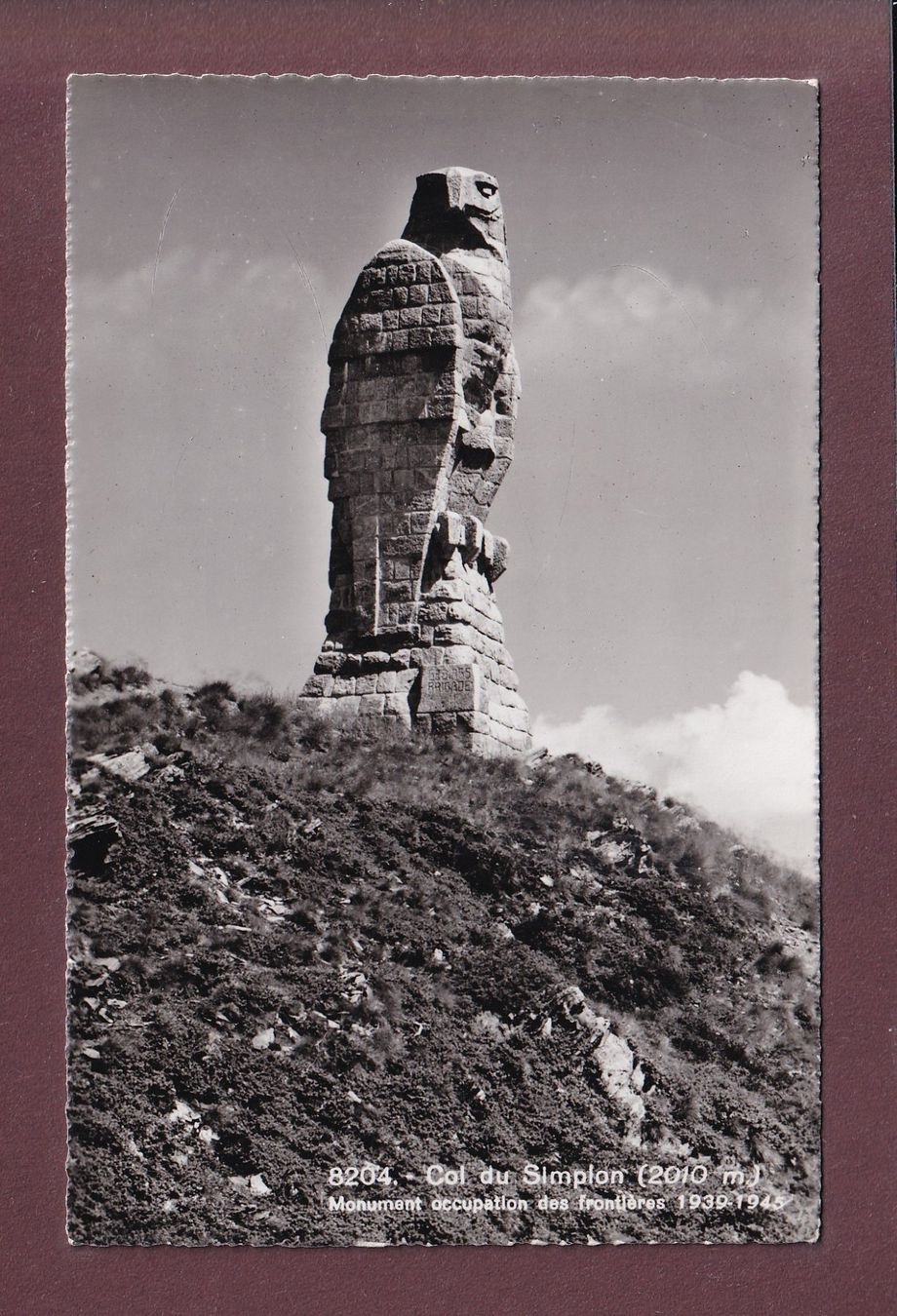 Cartoline postali: COL DU SIMPLON - Monument occupation des frontières - 1957 – Usato da Pully venduto da nicecards