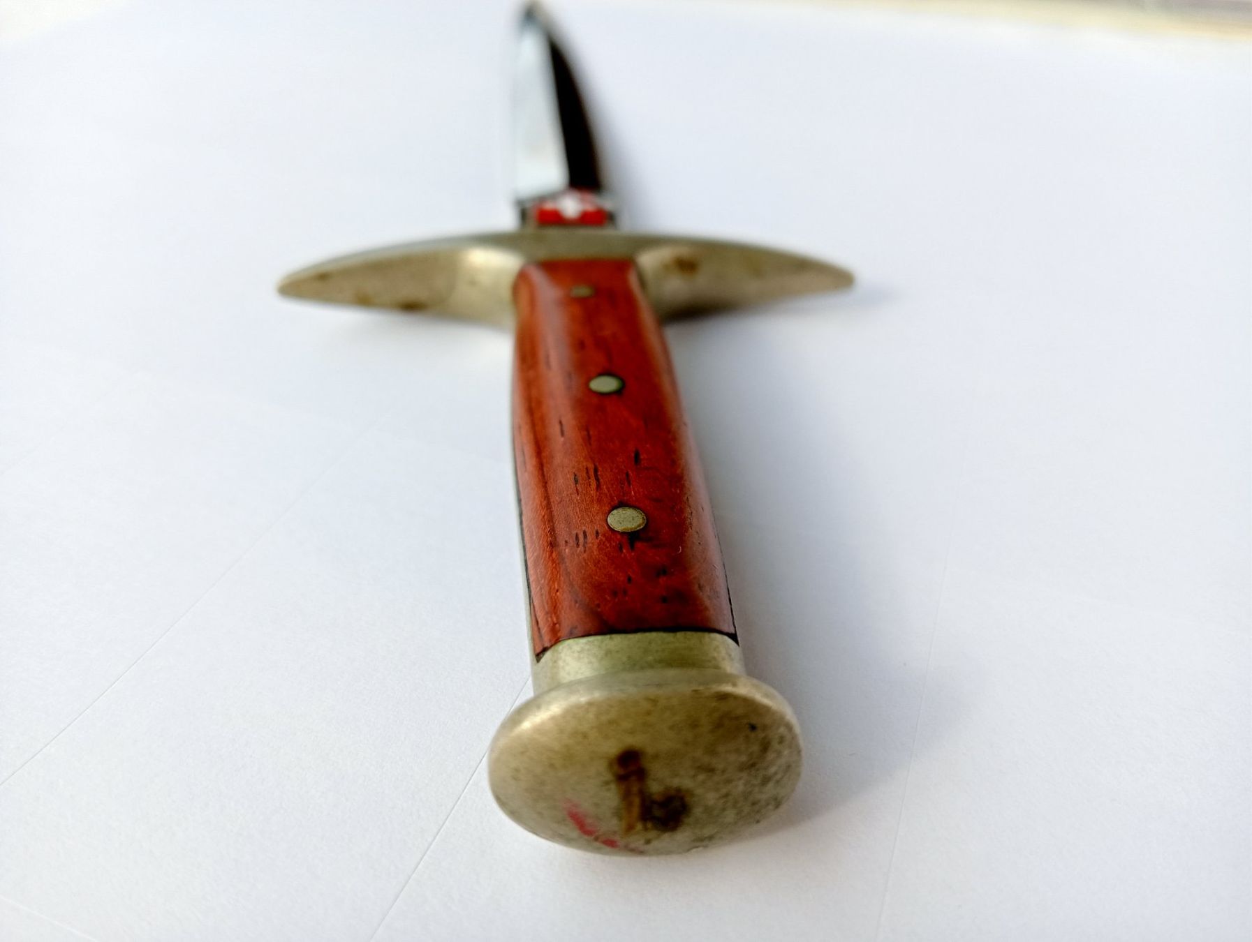 Sonstiger Bürobedarf: Brieföffner "Schweizer Dolch mit Wappen" GES. Geschützt – Gebraucht aus Oberdorf BL von Barocki888 3