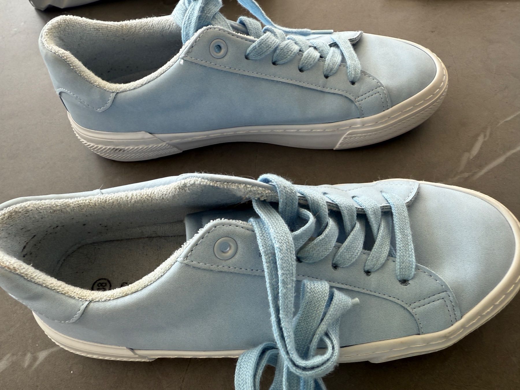 Graceland Scarpe da donna: Sneakers Gr . 38 – Usato da Altishofen venduto da UrsulaP0102 1