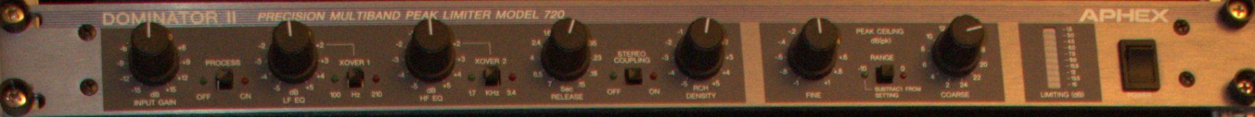 Platines de mixage: APHEX Dominator II Model 720 – D'occasion à Niederwangen BE par inf_gsh6