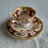 Royal Albert, "Lady Hamilton", edles 3 teiliges Teegedeck